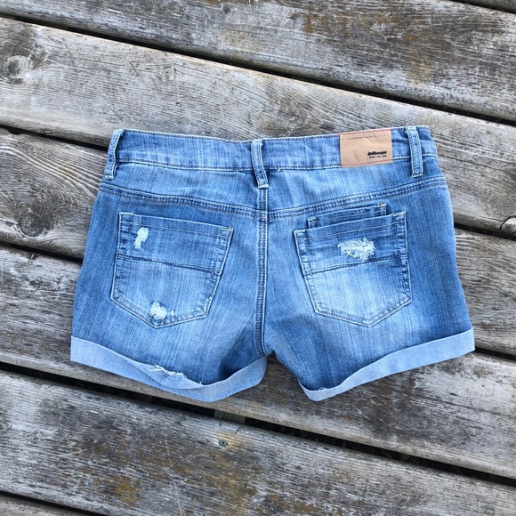 Dollhouse Distressed Denim Shorts - Picture 2 of 7